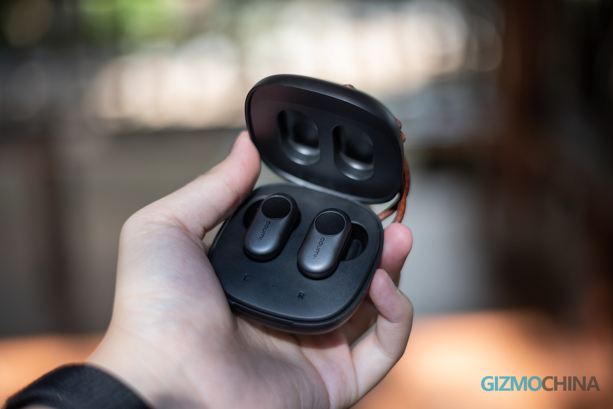 Recenzie Coumi TWS 03 