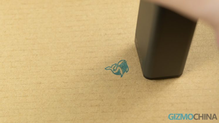 Imprimantă buzunară Selpic P1 Recenzie: purtați o imprimantă inteligentă pentru orice suprafață în mână