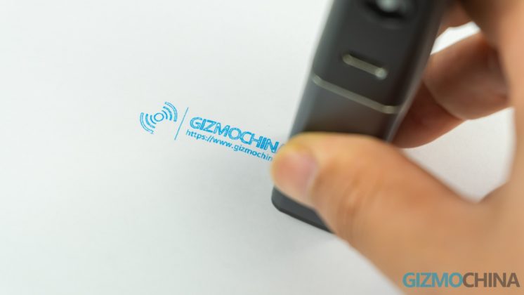 Imprimantă buzunară Selpic P1 Recenzie: purtați o imprimantă inteligentă pentru orice suprafață în mână